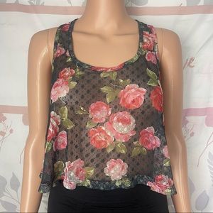 Full‎ Tilt Floral Black top Medium